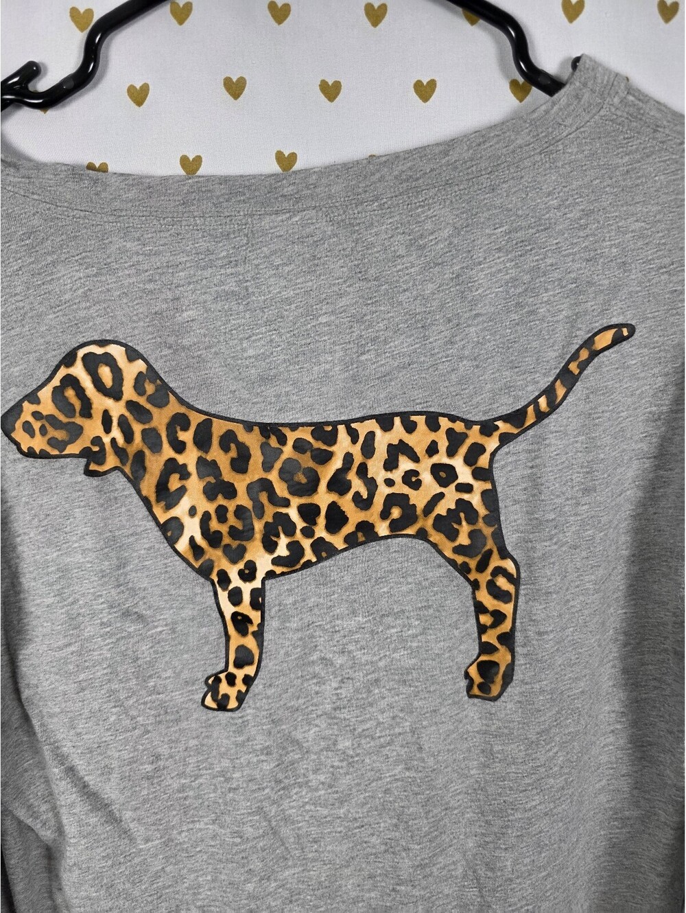 Victorias Secret PINK Leopard Cheetah Dog Logo Long Sleeve Pocket Tee XS